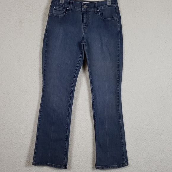 Levi's Denim - 3/$15 Womans Levi's boot cut 515 Jean's size 6